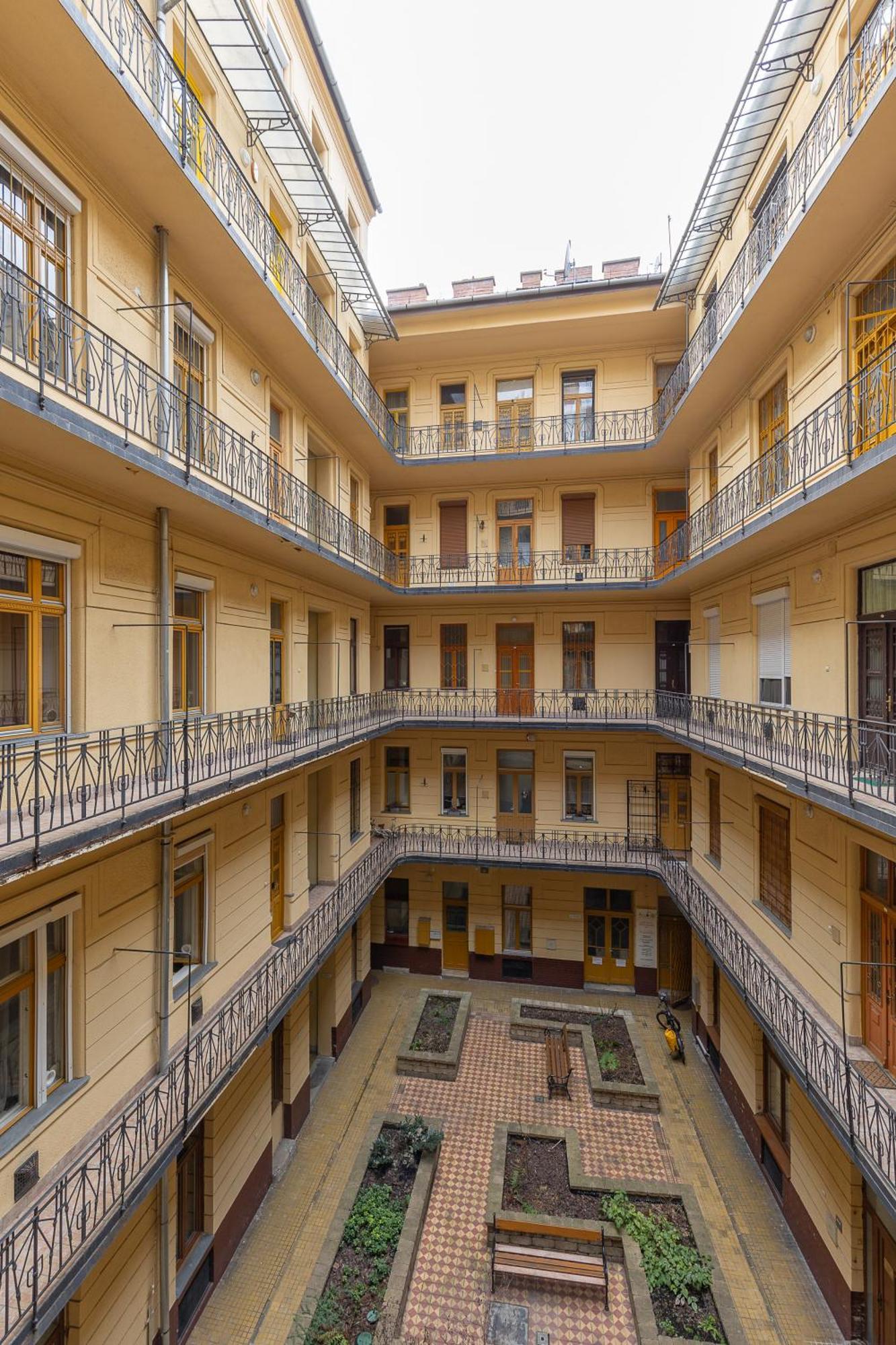 Harmony & Cute - Central Apartments Budapest Extérieur photo